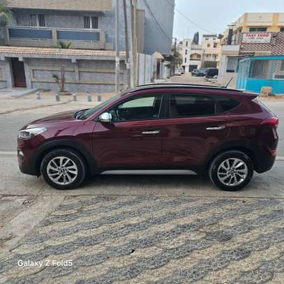 Hyundai Tucson image 2