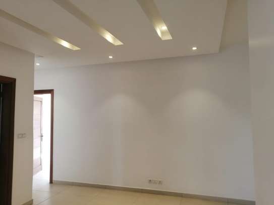 Appartement F3 à louer au Point E, disponible début octobre image 8