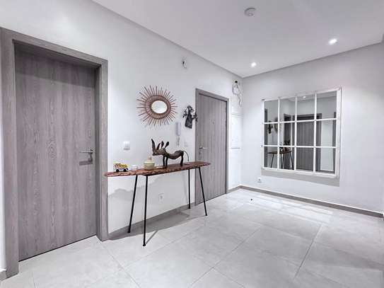 Appartement meublé de type f3 avec vue / mer louer à Ngor image 4