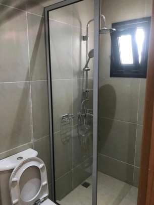 Appartement spacieux rue 10 image 4