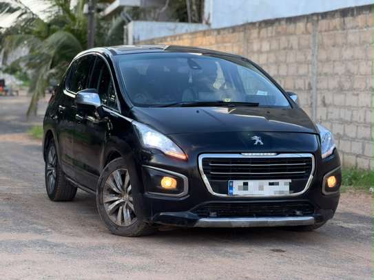 Peugeot 3008 SUV compact noir confort et style image 2