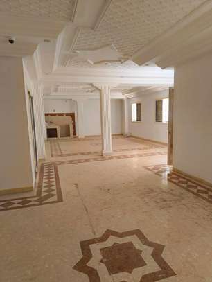 Villa fenêtre Mermoz image 4