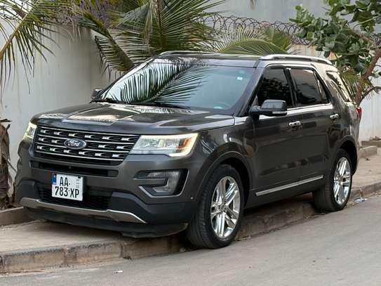 Location Ford Explorer Limited image 7