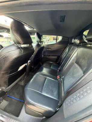 TOYOTA CH-R 2020 image 12