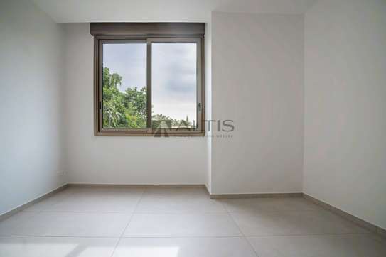Appartements F5 de Prestige à Louer à Fann Résidence image 4