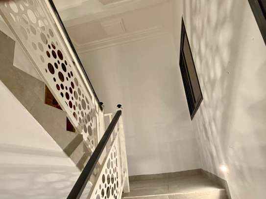 APPARTEMENT MERMOZ CITÉ SIPRES image 4