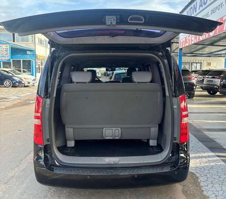 Hyundai Starex VIP Black double toit ouvrant image 13
