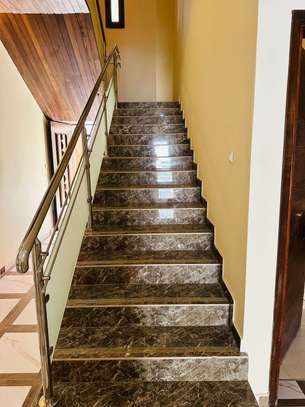 VILLA R+1 A LOUER AUX ALMADIES image 8