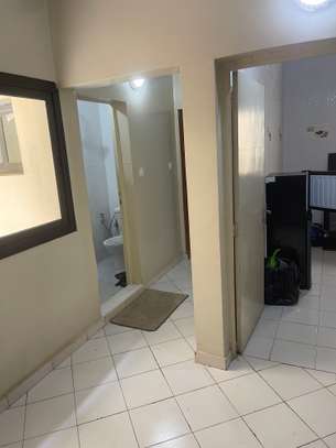 Studio meublé à louer image 5