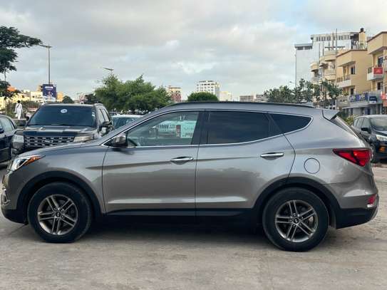 Hyundai Santafé 2017 venant image 4