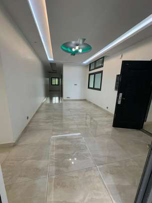 Appartement F5 neuf Corniche Mamelles image 7