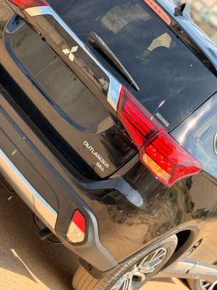 2018 MITSUBISHI OUTLANDER SEL 7places image 9