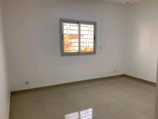 Appartement F4 à louer MERMOZ CITÉ BATRAIN  Pas de Courtier image 10