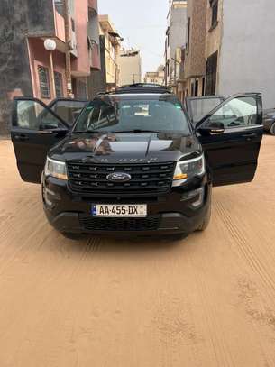 Ford explorer V6 Limitud 2016 image 3