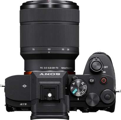 Sony Alpha 7 IV image 4