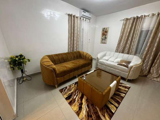 APPARTEMENT MEUBLE A OUEST FOIRE image 4