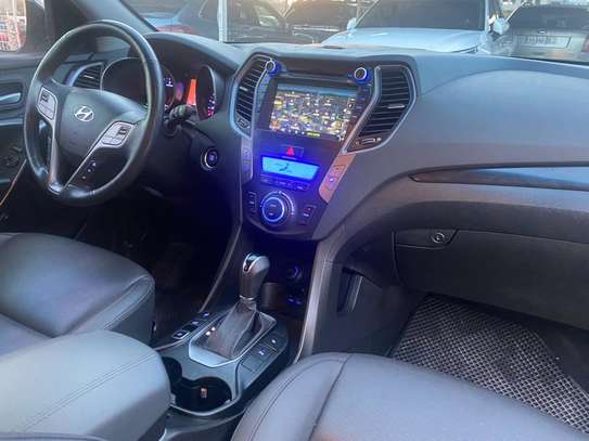 Hyundai Santa Fe image 5