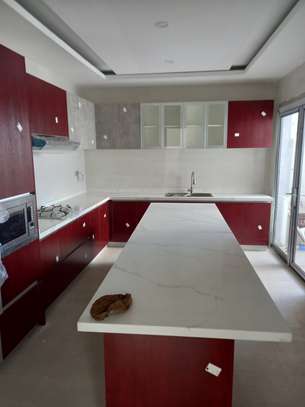 Penthouse neuf à louer virage image 2