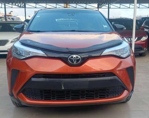Toyota C-HR SUV 2021 image 6