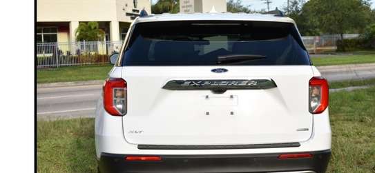 Ford Explorer XLT 2020 image 3