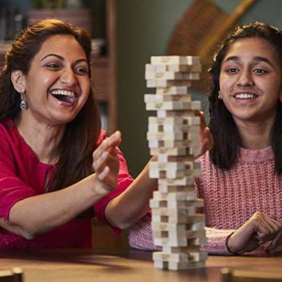 Jeu de société : JENGA la tour infernale image 3