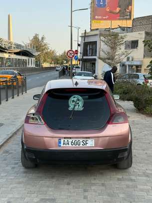 Volvo image 2