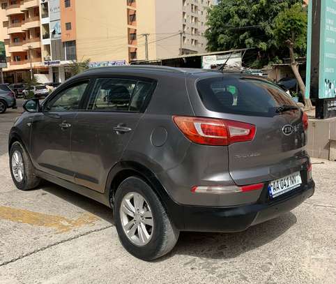 Kia Sportage 2011 image 9