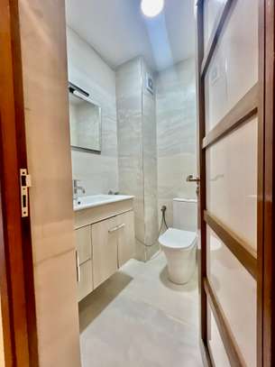 Appartement F4 à louer à Fann image 13