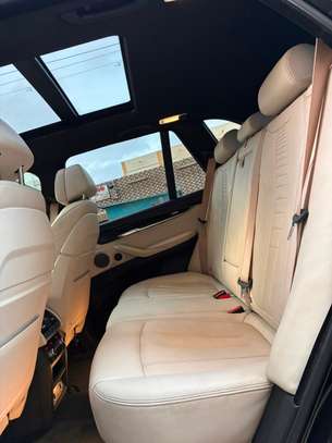 BMW X5 image 8
