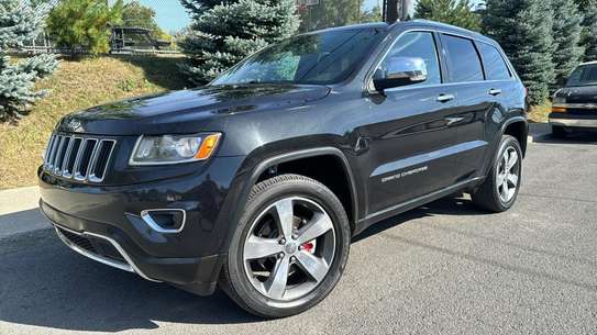 Jeep grand cherokee image 2