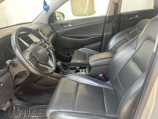 Hyundai Tucson image 11