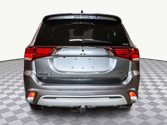 Mitsubishi Outlander PHEV 2020 image 7
