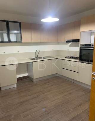 Magnifique Duplex F4 + Bureau à Fann Résidence image 13