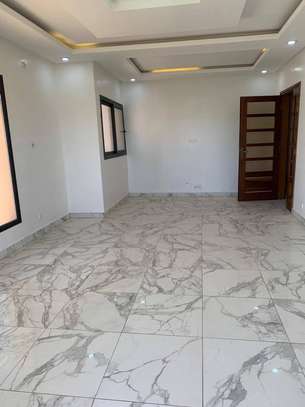 APPARTEMENT F5 AUX ALMADIES image 3