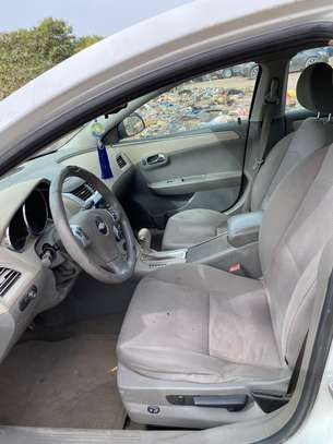 Chevrolet Malibu  2010 image 9