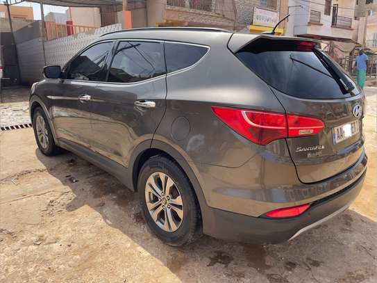 Hyundai Santa Fe 2014 – Automatique Essence 2.4L image 6