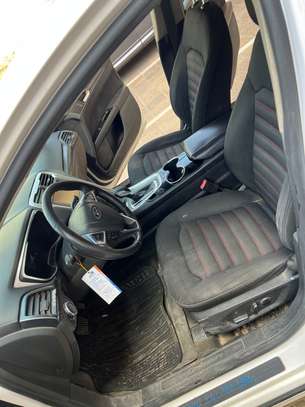 Location de Ford Fusion image 4