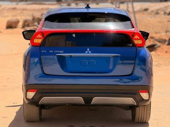 Mitsubishi Eclipse Cross SUV Compact image 12