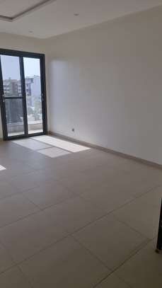 3 chambres salon Ouakam cité des cadres lebou image 4
