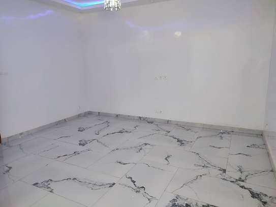Bel appartement moderne aux Mamelles image 7