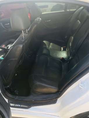 BMW 328i image 9