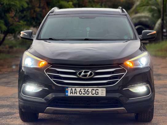 Hyundai santafe 2017 image 2