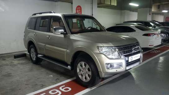 Mitsubishi Pajero 2017 image 3