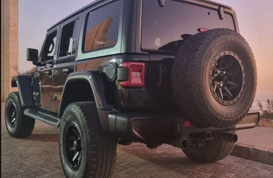 Unlimited Sport Wrangler image 2