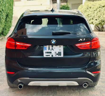 BMW X1 image 6