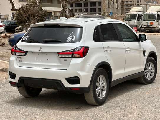 Mitsubishi RVR 2020 venant image 7