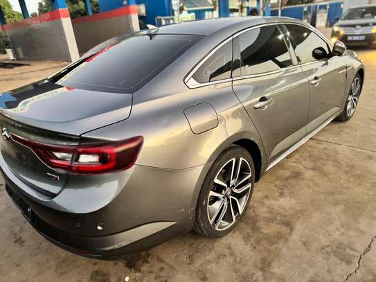 Renault Samsung sm6 image 1