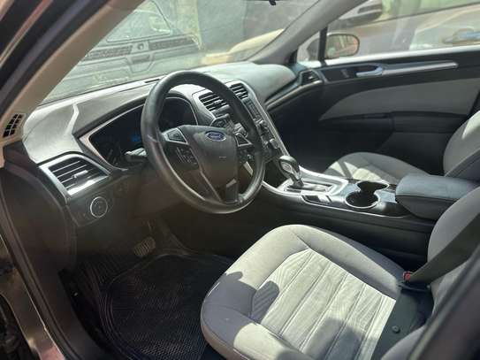 Location Ford Fusion image 6