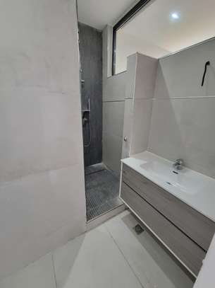 Appartement F4 à louer à Ngor Almadies image 5