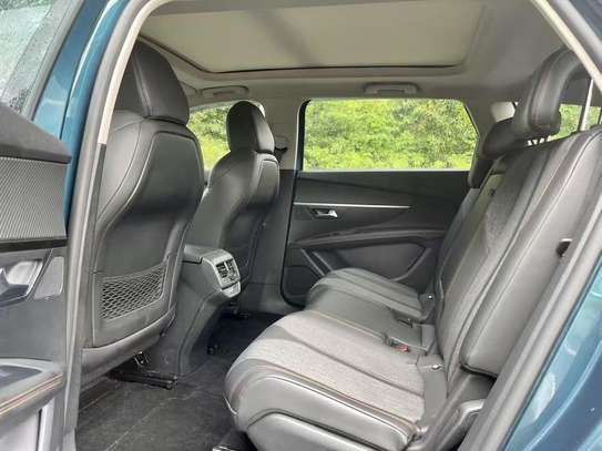 Peugeot 3008 SUV Bleu Métallisé Jantes Alliage image 3